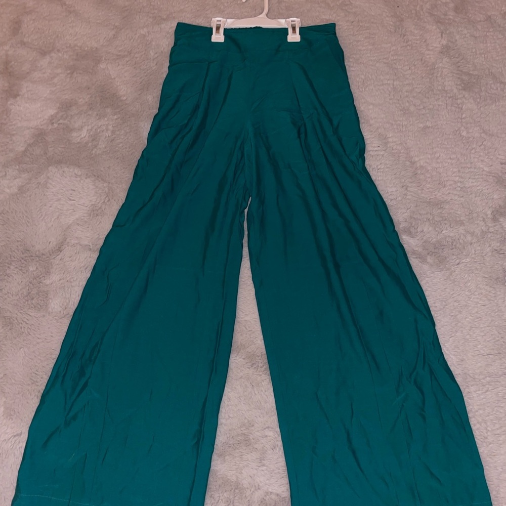 Flowy pants